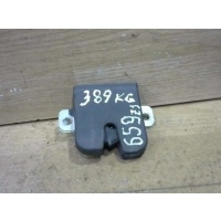 Замок крышки багажника Volkswagen Polo 4 2003 6Q6827505B
