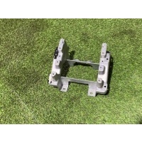 кронштейн подлокотника Porsche Cayenne S 957 2008 7l0863345
