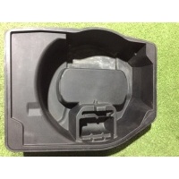 отсек багажника запасного колеса Audi RS6 C7 2013 4G9863547B