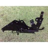 Кронштейн крышки багажника Audi RS7 C7 2014 4G8827857S