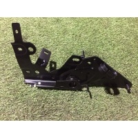 Кронштейн крышки багажника Audi RS7 C7 2014 4G8827858S