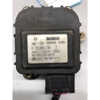 Моторчик заслонки печки Audi A6 C5 (S6,RS6) 2002 BOSCH, 0132801138, 4B2820511A