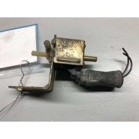 Клапан воздушный Seat Toledo 1 1994 037906283A