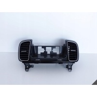 Мерседес gls gle x166 w166 решётка вентилятора середина