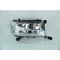 Фара Toyota Land Cruiser 200 2016-2021 8110560K10