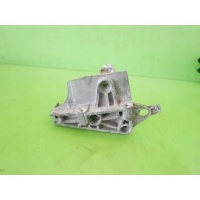 Лапа двигателя 8200206982 renault modus 1.5 dci 04 -