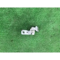 Петля двери передней левой Volkswagen Touran 1 2006 6Q0831401B