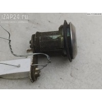 Личинка замка Toyota Yaris Verso 2001