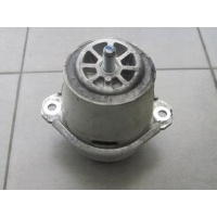 Подушка двигателя volkswagen touareg 7p6