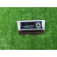 пепельница MERCEDES-BENZ W202 1993-2000 MERCEDES-BENZ W202 1993-2000 1996 A2028101430,