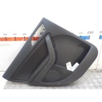Обшивка двери задней левой Skoda Yeti 2009- 5L0867211D