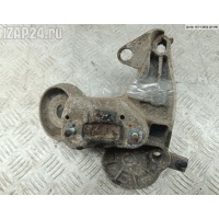 Крепление втулки стабилизатора переднего Перед. R Audi A6 C6 (2004-2011) 2005 4F0199352F