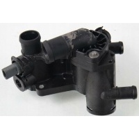 Volkswagen поло v 6r 11 r 14 16v корпус термостата