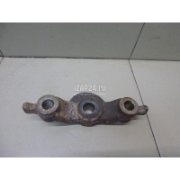 Кронштейн опоры шаровой Toyota Hilux (2005 - 2015) 486260K040