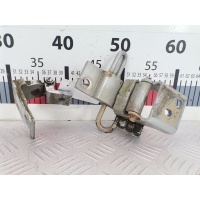 Петля двери передней левой Audi A4 B5 (-) 1997 8D0831411C