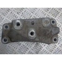 Кронштейн коробки Skoda Yeti 2009- 1K0199117AM