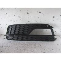 Audi oe 8t0807681k решётка бампера переднего
