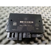 1679001309 мерседес w167 блок крюка