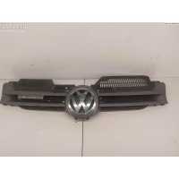 Решетка радиатора Volkswagen Golf-5 2008 1K0853651