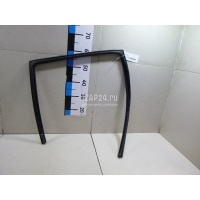 Уплотнитель стекла двери Renault Duster 2012 823310036R