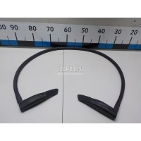 Уплотнитель багажника Land Rover Range Rover IV 2013 LR077479