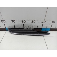 Решетка в бампер правая VAG Golf VII (2012 - 2020) 5G0854662RYP