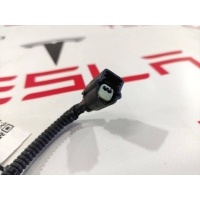 Фишка (разъем) электропроводка подкапотная Tesla Model X 2017 1036885-00-E,1058358-03-C,1072447-82-A,3140-2100