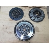 Маховик Volkswagen Passat B6 2009 03L105266J