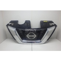 Решетка радиатора Nissan X-Trail (T32) 2014 623106FR0D