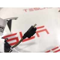 Разъем AUX / USB Tesla Model X 2017 1082436-02-B,1507950-00-A