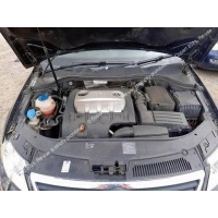 двигатель Volkswagen Passat (B6) (2005-2010) Фольксваген Пассат Б6 03G100032D
