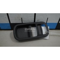 Накладка ручки внутренней Nissan Primera P10E (1990 - 1996) 8068290J00