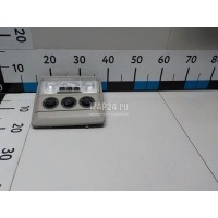 Плафон салонный Land Rover Discovery III (2004 - 2009) XDE500191LUM