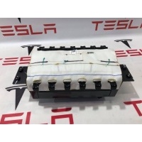 Подушка безопасности пассажира Tesla Model 3 2020 1077823-00-G
