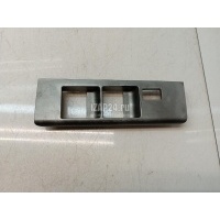 Накладка блока управления стеклоподъемниками Nissan Navara (D40) (2005 - 2015) 80961EB370
