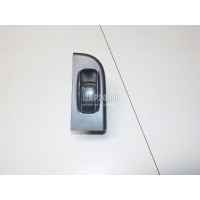 Кнопка стеклоподъемника Hyundai-Kia Trajet (2000 - 2009) 935853A110AX