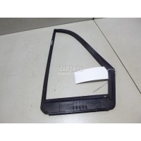 Уплотнитель форточки правой Nissan Tiida (C11) (2007 - 2014) 82272EL40A