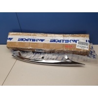Молдинг переднего бампера левый Volkswagen Touareg 2002-2010 7L6853241A2ZZ