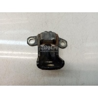 Петля двери задней левой нижняя Nissan XTerra (N50) (2005 - 2015) 82421EA00A