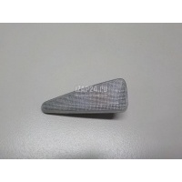 Повторитель на крыло правый белый Renault Symbol II (2008 - 2012) 8200602765