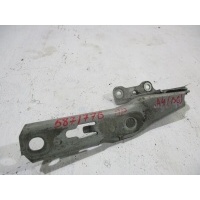 Петля капота правая Audi A4 B6 2001-2005 8H0823302