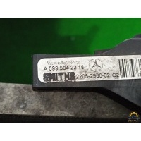 Кронштейн радиатора Mercedes C W205 2015 A0995042218