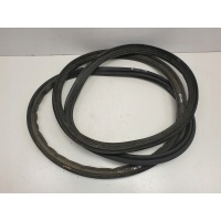 Toyota land cruiser 150 уплотнитель багажника