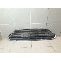 Решетка радиатора Ford Fiesta 6 1778257