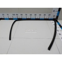 Уплотнитель стекла двери Toyota RAV 4 2019 6815142121