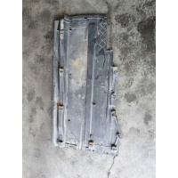 Крышка шасси audi a4 b8 левая 8k0825207b