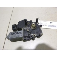 Моторчик стеклоподъемника VAG A4 [B5] (1994 - 2001) 8D0959801D