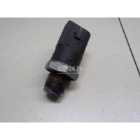 Датчик давления топлива BOSCH Sprinter (901-905)/Sprinter Classic (909) (1995 - 2006) 0281002504