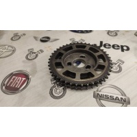 Шестерня распредвала Land Rover Discovery L318 2001 LXB100090