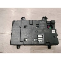 Мерседес w177 зарядное устройство индукционная a1779001810